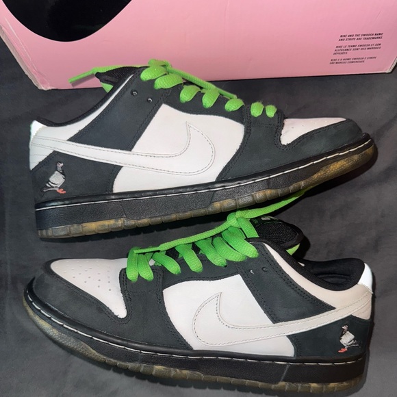 sb dunk staple